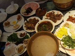 -桥香园云南过桥米线(金马碧鸡店)