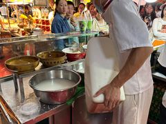 -清真老马家国华牛奶鸡蛋醪糟(正宁路店)