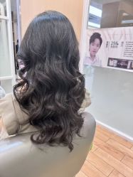 -首脑美发沙龙