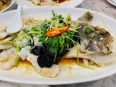 特色蒸鲈鱼-新塘畔酒楼(里水大道北店)
