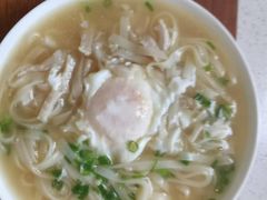 -爱的果实月嫂育婴师(世纪东方店)