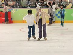 -冰纷万象滑冰场(南山万象天地店)