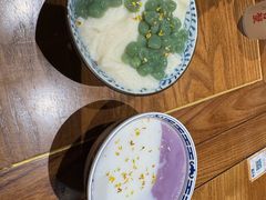 小青团冰豆花-李百蟹·江南蟹黄面(夫子庙店)