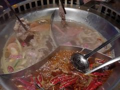 -辣伍鲜毛肚老火锅(元一店)