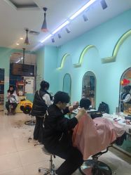 -爆米花儿童美发乐园(红博中央公园店)