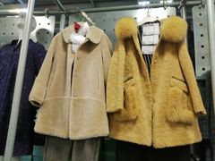 -上品折扣(回龙观店)