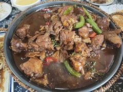 -八两八金·莱芜特色炒鸡(市南漳浦路店)