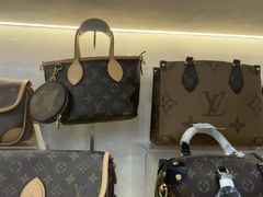 -六六奢品·vintage中古·回收二手奢侈品包包手表首饰(环球港店)