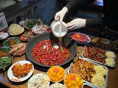 -萍姐火锅·公路夜市(武汉首店)