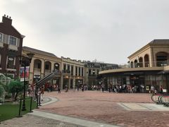 -王府井奥莱临潼小镇(临潼店)