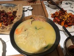 -十面欢腾·海鲜面·台式Bistro(长乐路店)