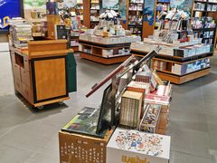 -西西弗书店&矢量咖啡(凯德晶萃广场店)