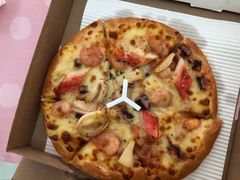-必胜客(新中纬店)