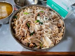 -正宗杨记普洱酸醋米线(总店)