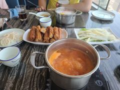 番茄锅底-云中捞高空旋转餐厅(商茂世纪广场店)