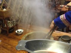 -滇香肴·云南菜蒸汽石锅鱼(云南北路店)