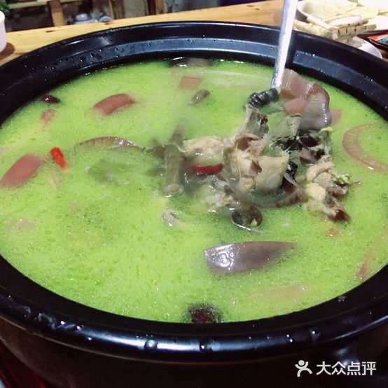 九品珍味药膳鸡