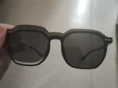 -LOHO眼镜(茂名印象汇店)