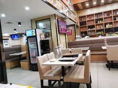 -新威港式茶餐厅(松岗天虹店)