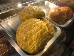 菠萝包-芬芳甜品(同福路店)