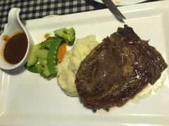 -小主人西餐厅 master table(青年中路店)