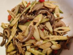 -艳阳天·非遗楚菜(武汉客厅店)