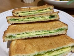 咖椰吐司-HELLO 27 意面·沙拉·帕尼尼