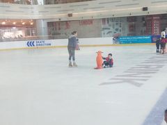 -冠军冰场CHAMPION RINK(凯德广场店)