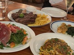 -羽深肉铺 Steak & Wine