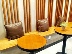 大堂-THE ALLEY 鹿角巷(华润万象城店)
