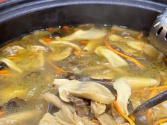 -菌之家·专业纯野生菌火锅·特色炒菌