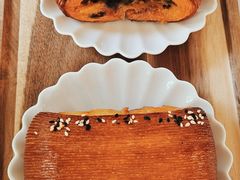 -VERIE BAKEHOUSE