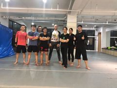 -EFL巴西柔术·综合格斗·泰拳·少儿体能训练(虹桥德必馆)
