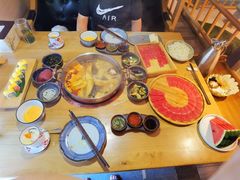 -礼舍·和牛火锅·烤肉·料理餐厅(华茂店)