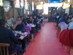 -江湖亮亮蒸虾大排档烤全羊清真(武汉总店)