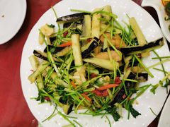 肉段溜茄子-大眼锅贴水饺(河东店)