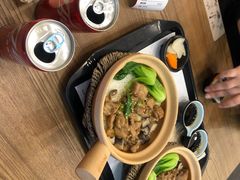 -煲仔皇腊味煲仔饭(经四万达店)