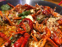 经典蒜香小龙虾-阿青龙虾·烧烤大排档(湖里万达店)