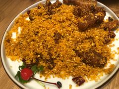 -临界音乐酒馆·小龙虾·江湖菜(华熙LIVE·鱼洞店)