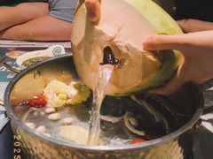 -VENCHI 闻绮(上海佛罗伦萨小镇店)