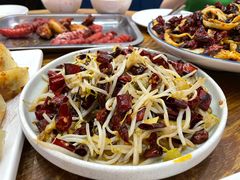 酸辣有机小豆芽-小艺烧烤(曲江店)