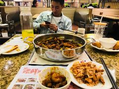 -黄记煌三汁焖锅(悦方IDmall店)