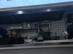 -老新隆牛肉锅贴(新街口店)