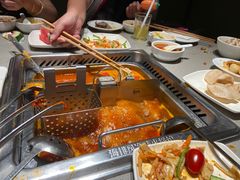 -海底捞火锅(金山百联店)