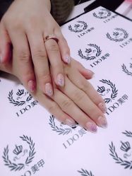 点击看大图 渐变镭射胶-IDO美甲美睫