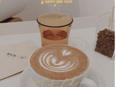 -YECLIP COFFEE黄色回形针咖啡