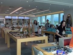 -Eziwish眼镜·蔡司授权店