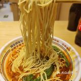 照亮夜晚的老式招牌！藏在巷子深处的美味！