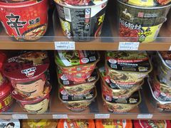 -全家便利店(东直门店)