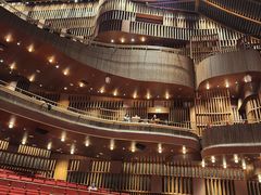 -交通银行前滩31演艺中心